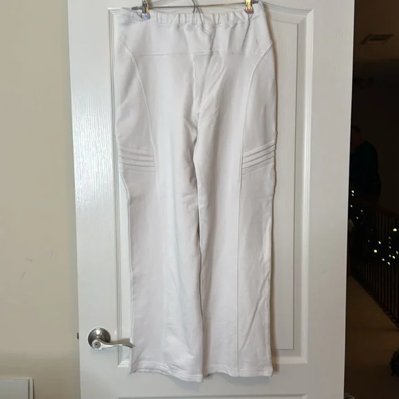 Free People Best Of Straight Leg SweatPants White XS - Picture 8 of 12